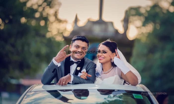 Peekaboo Studios Peekaboo Studios