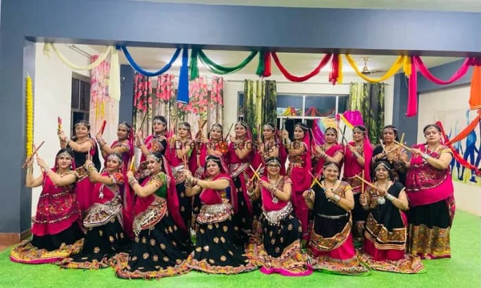 Nuts Dance Classes Nuts Dance Classes