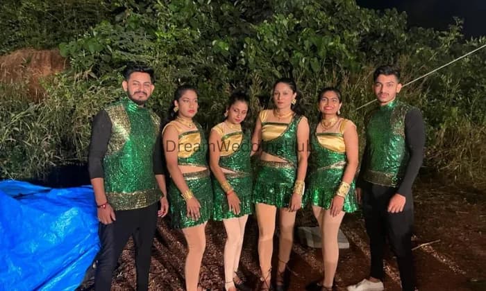 V Zone Dance Company V Zone Dance Company