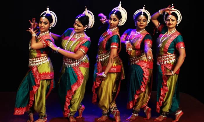 ODISSI NRUTYA MANDAL ODISSI NRUTYA MANDAL