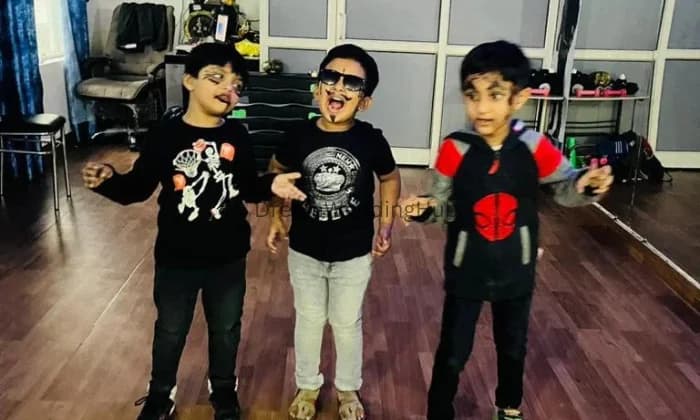 PELICAN DANCE ACADEMY PELICAN DANCE ACADEMY