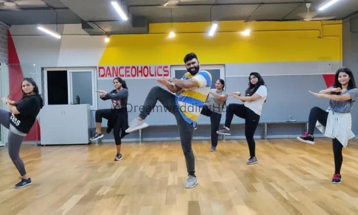 SUDHIRSDANCEOHOLICS SUDHIRSDANCEOHOLICS