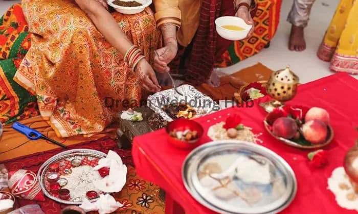 Best Pandit ji in Ahmedabad for Satyanarayan Katha Best Pandit ji in Ahmedabad for Satyanarayan Katha