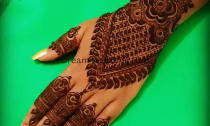 Best Mehandi Artist In Rajkot Best Mehandi Artist In Rajkot