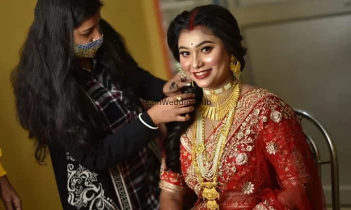 Glamour World Professional Makeup studio Glamour World Professional Makeup studio