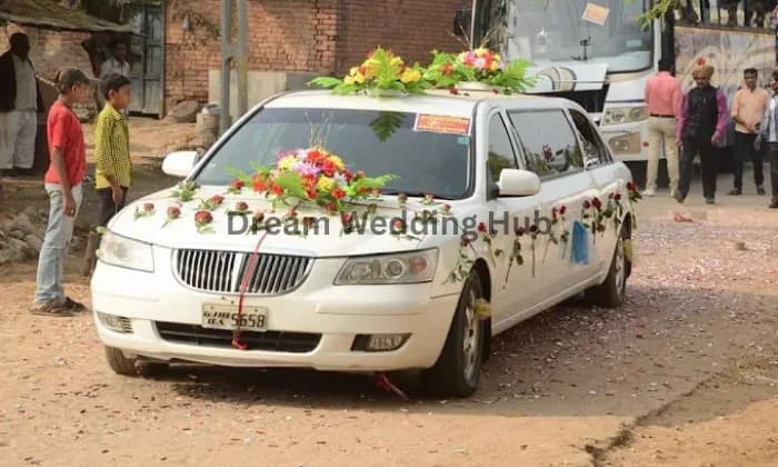 Luxury vintage Wedding Car Rental Ahmedabad Luxury vintage Wedding Car Rental Ahmedabad