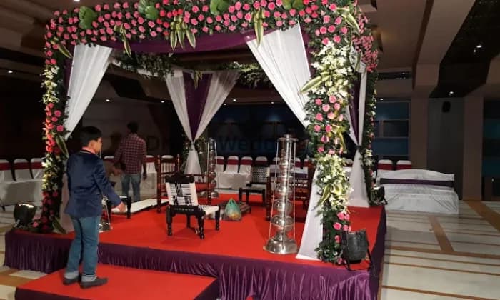 Chauri Weeding Mandap Decorator in ahmedabad Chauri Weeding Mandap Decorator in ahmedabad