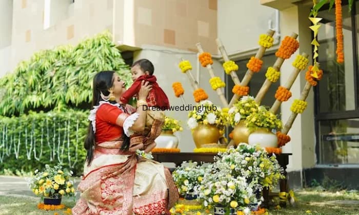 Knotty Moments Knotty Moments