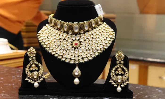 Pyare Lal Jaggannath Saraf Jewellery Pyare Lal Jaggannath Saraf Jewellery