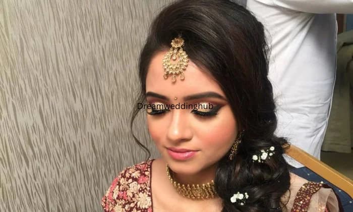 BH Accentuate Makeup BH Accentuate Makeup