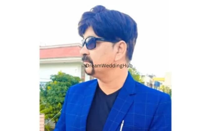 Anchor satyan Anchor satyan