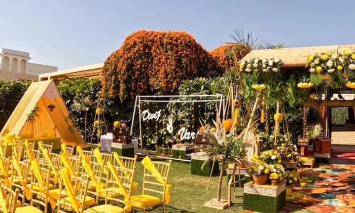 The royal host The royal host