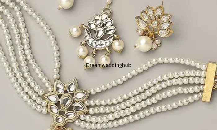 Tribhovandas Bhimji Zaveri Tribhovandas Bhimji Zaveri