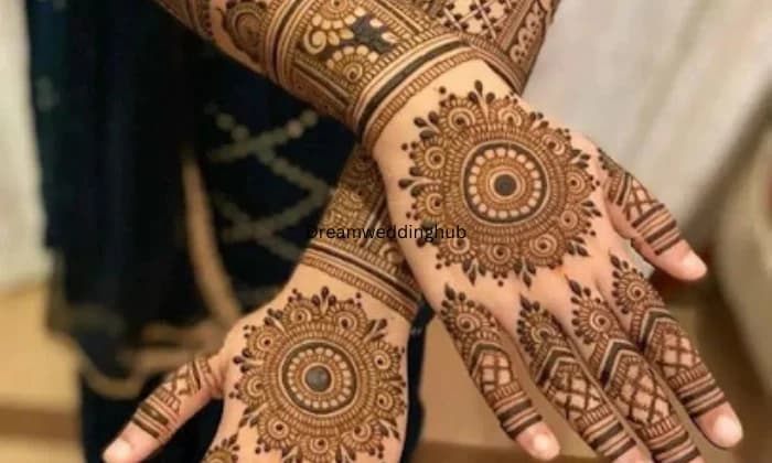 Ruhi Bridal Mehendi Artist Ruhi Bridal Mehendi Artist
