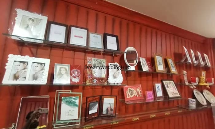 Eyeshot Gift Hub Eyeshot Gift Hub