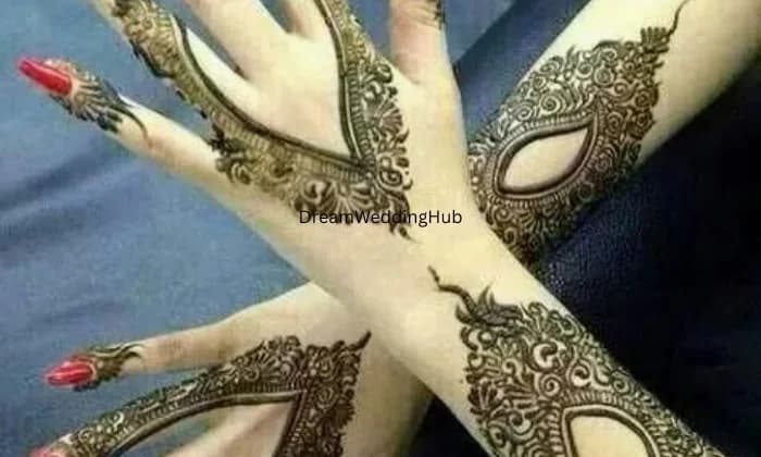 Ruchisha Mehandi Artist Ruchisha Mehandi Artist