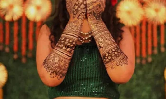 MehRang Organic Henna Cones and Service MehRang Organic Henna Cones and Service
