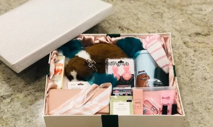 ALaiGifting and Wrapping ALaiGifting and Wrapping