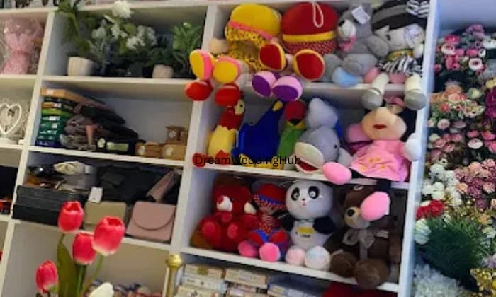 MOMENTS WRAP MOMENTS WRAP