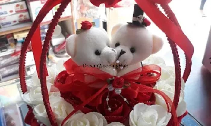 Jonny Gift House Jonny Gift House