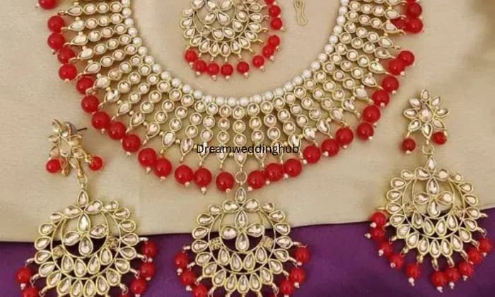 Lalithaa Jewellery Mart Limited Lalithaa Jewellery Mart Limited