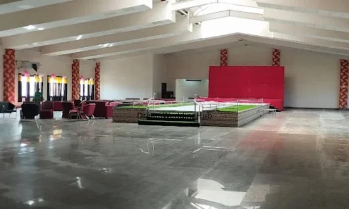 The Royal Height The Royal Height