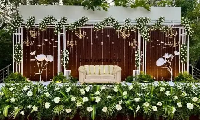 Mani flower decoration Mani flower decoration