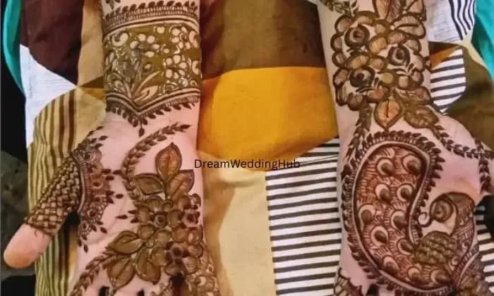 Ayesha mehendi artist Ayesha mehendi artist