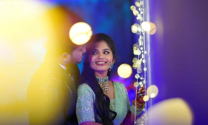 RELOOKS INDIA-Professional Bridal Makeovers RELOOKS INDIA-Professional Bridal Makeovers