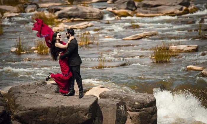 OneShot Digital Studio OneShot Digital Studio