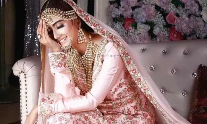 Saluja InStyle Saluja InStyle