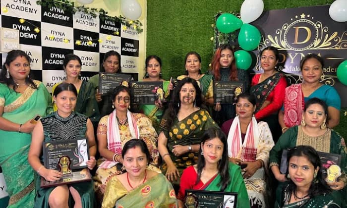 DYNA WOMENS PARLOUR DYNA WOMENS PARLOUR