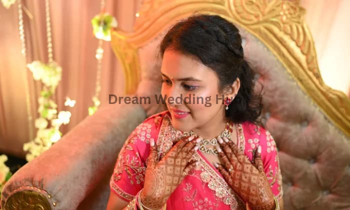 Makeup artist surbhi Makeup artist surbhi