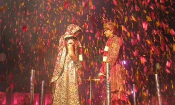 Avasthi Light Avasthi Light