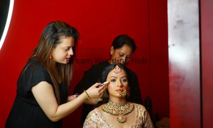 Glam Me Pretty Makeup Academy Glam Me Pretty Makeup Academy