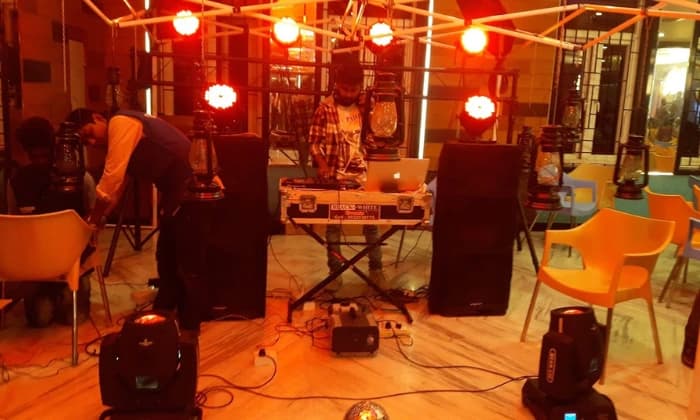 Sculpted Memories DSLR Cameras Sculpted Memories DSLR Cameras