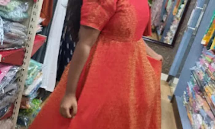 Varsha Bridal Studio Makeup Artist Bridalwork Varsha Bridal Studio Makeup Artist Bridalwork