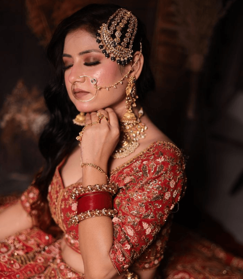 Dimple Arora - Best Makeup Artist in Agra Dimple Arora - Best Makeup Artist in Agra