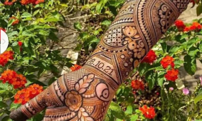 Birla Mehndi Artist Birla Mehndi Artist