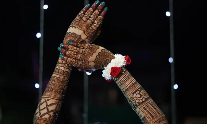 The Varsha Mehndi Designer Group The Varsha Mehndi Designer Group