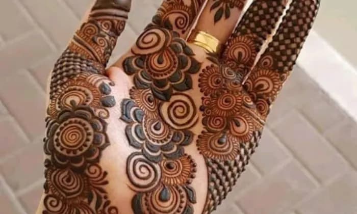 Nusrats Mehndi Art Nusrats Mehndi Art