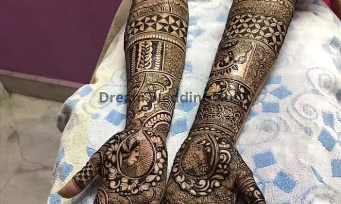 Aakash Mehandi Artist Aakash Mehandi Artist