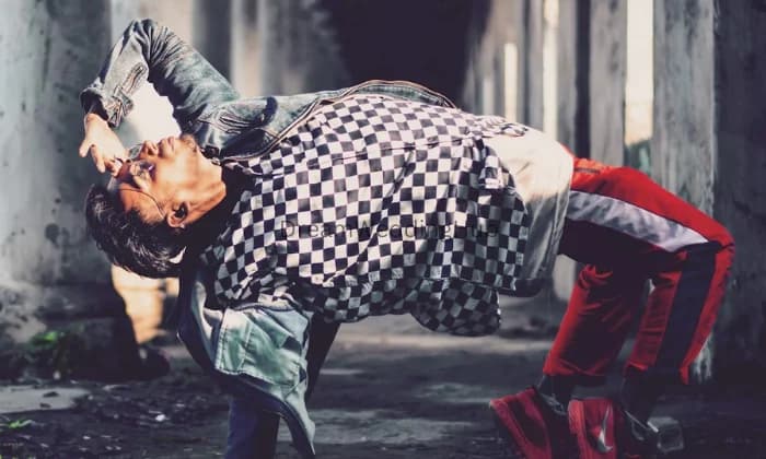 GROOVE STUDIO A PROFESSIONAL DANCE ACADEMY GROOVE STUDIO A PROFESSIONAL DANCE ACADEMY