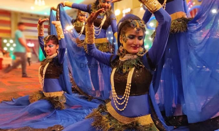 DANCE VINNIZ Find Your Wedding Entertainment DANCE VINNIZ Find Your Wedding Entertainment