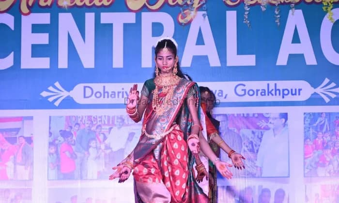 VERSATILE DANCE SCHOO VERSATILE DANCE SCHOO