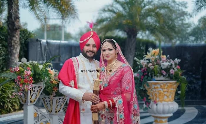 Studio Bajaj Studio Bajaj