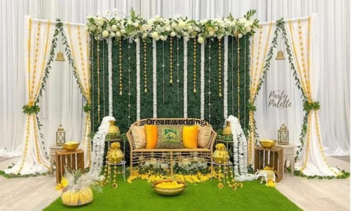 Divinity Designer Embroiderer Divinity Designer Embroiderer