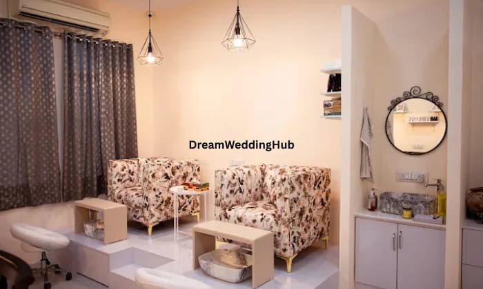 Le Studio Makover Le Studio Makover