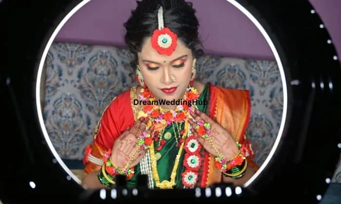 Deepali Otari Deepali Otari