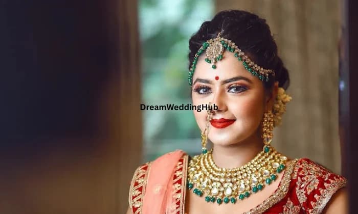 Shradha Bhaladaare Makeup Artist Shradha Bhaladaare Makeup Artist
